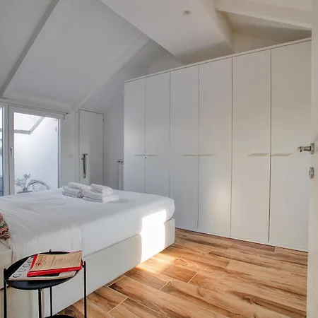 Just Urban - Exclusive Duomo View Penthouse - 5 Min To M4 Dateo
