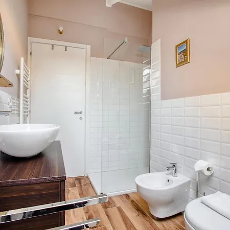Just Urban - Exclusive Duomo View Penthouse - 5 Min To M4 Dateo ミラノ
