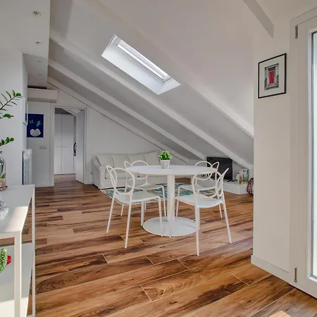Just Urban - Exclusive Duomo View Penthouse - 5 Min To M4 Dateo Lejlighed